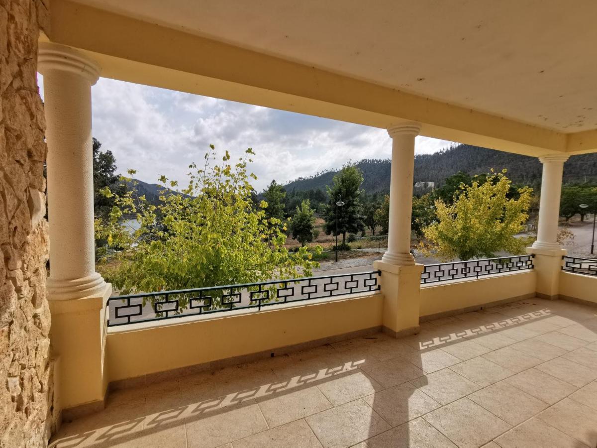 Appartement Faraway Lake à Ferreira do Zêzere Extérieur photo